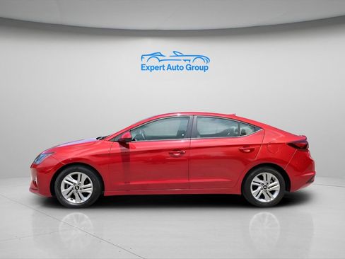 Used 2019 Hyundai Elantra Value Edition FWD image 2