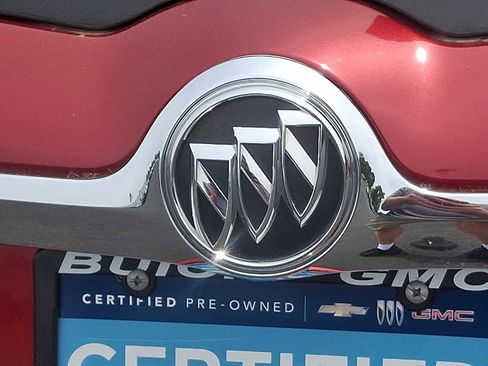 Used 2018 Buick Envision Essence AWD/4WD image 32