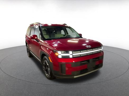 Used 2025 Hyundai Santa Fe SEL image 3