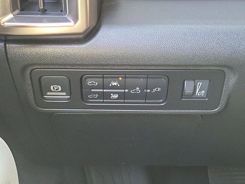 Used 2025 GMC Hummer EV 3X w/ Battery Pack, 24 Module Pack AWD/4WD image 18