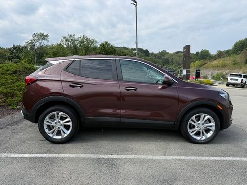 Used 2023 Buick Encore GX Preferred w/ Cold Weather Comfort Package FWD image 6