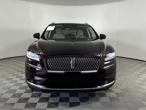 Used 2022 Lincoln Nautilus Reserve image 3