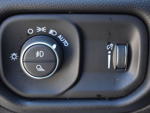 Used 2026 RAM 2500 Big Horn AWD/4WD image 26