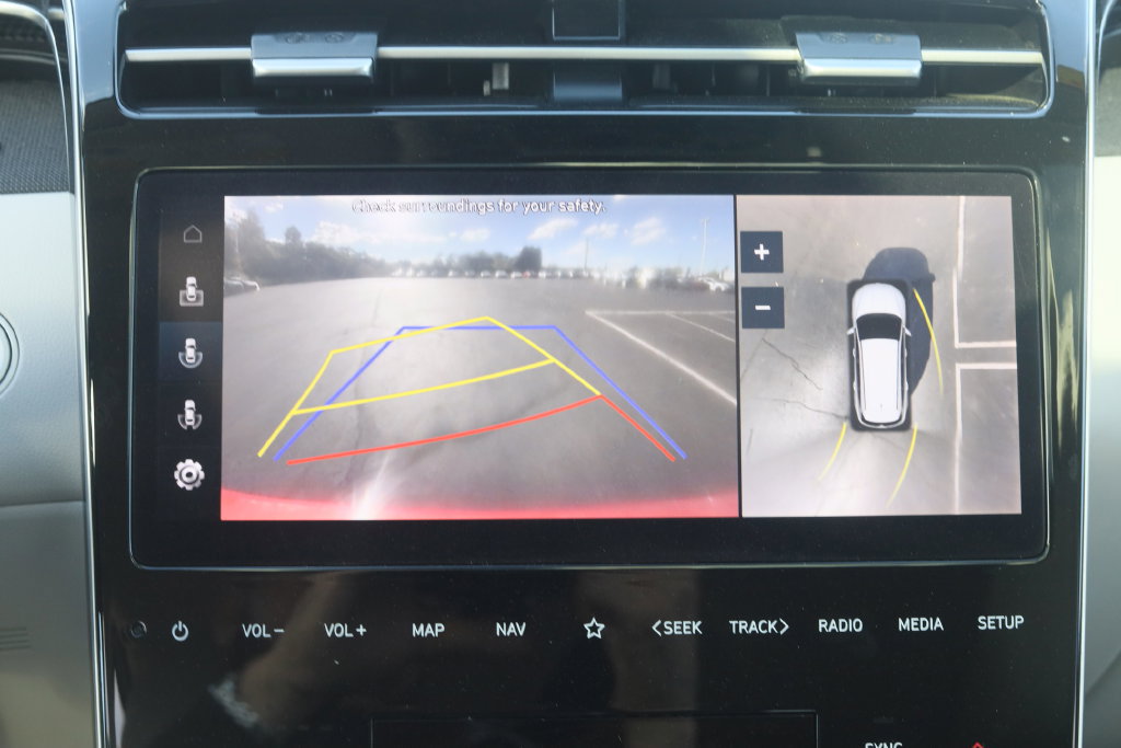 Used 2022 Hyundai Tucson Limited w/ Cargo Package AWD/4WD image 14