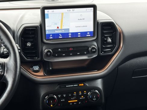 Used 2023 Ford Bronco Sport Outer Banks w/ Tech Package AWD/4WD image 17