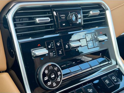 New 2026 Nissan Armada Platinum Reserve image 16