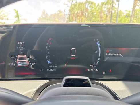 Certified 2025 Cadillac CT5 V image 30