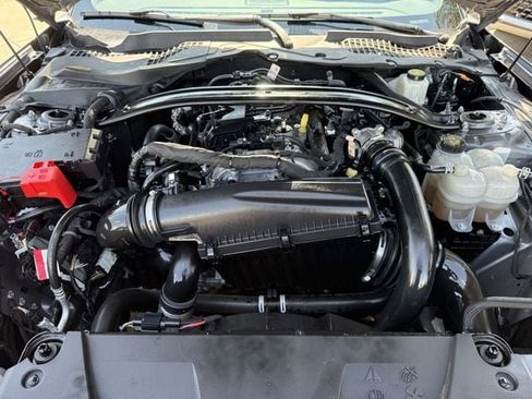 Used 2025 Ford Mustang Premium RWD image 31