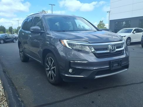 Used 2020 Honda Pilot Elite image 3