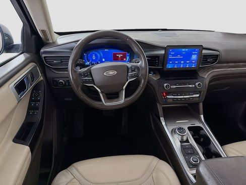 Used 2020 Ford Explorer Platinum image 26