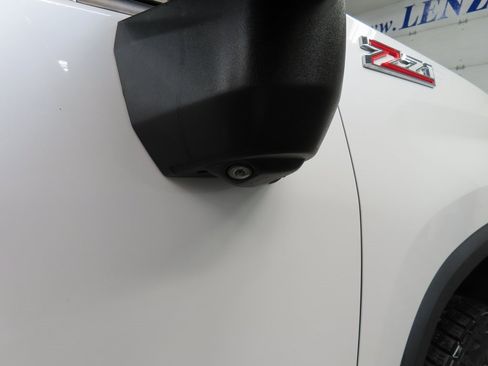 Used 2020 Chevrolet Silverado 2500 LTZ w/ LTZ Premium Package image 53