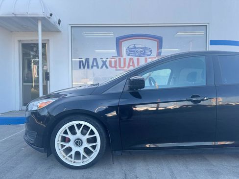 Used 2018 Ford Focus SE image 18