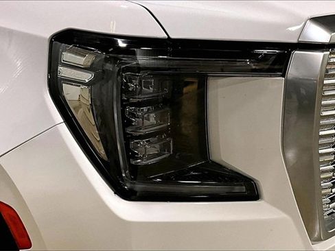 Certified 2024 GMC Yukon Denali w/ Max Trailering Package image 4