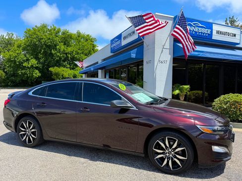 Used 2020 Chevrolet Malibu RS FWD image 10