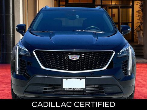 Used 2023 Cadillac XT4 Sport FWD image 3