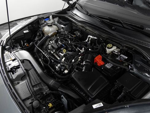 Used 2021 Ford Escape SE image 42