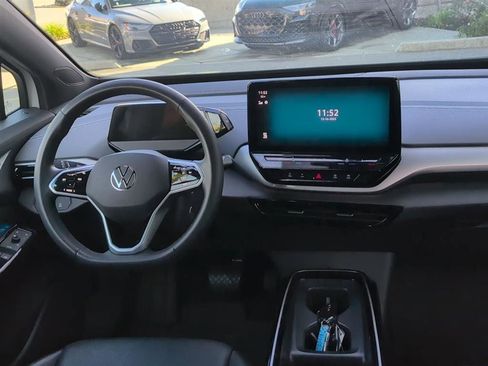 Used 2023 Volkswagen ID.4 Pro S image 8