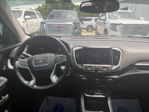 Used 2020 GMC Terrain SLE w/ Driver Convenience Package FWD image 14