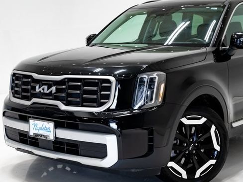 Certified 2025 Kia Telluride S AWD/4WD image 2