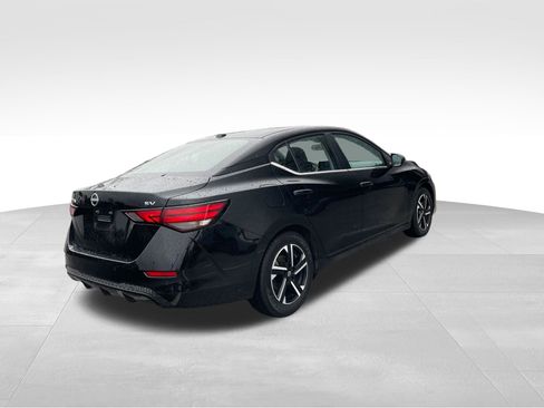 Used 2024 Nissan Sentra SV image 5