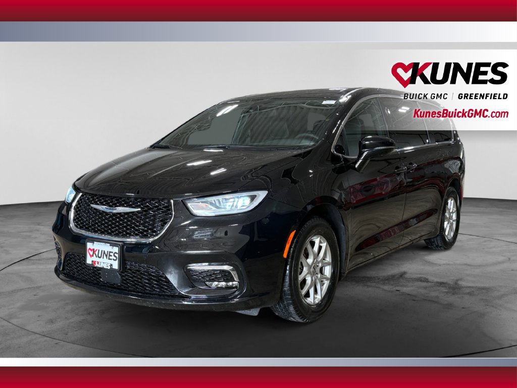 Used 2025 Chrysler Pacifica Select FWD image 5