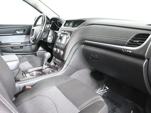 Used 2017 Chevrolet Traverse LT AWD/4WD image 14