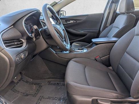 Used 2024 Chevrolet Malibu LS FWD image 11