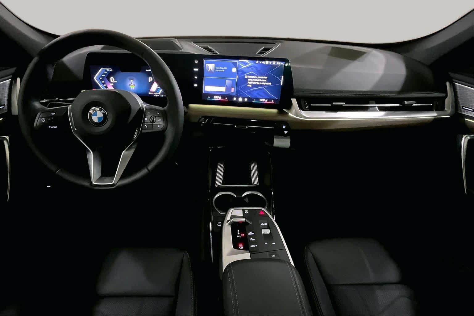 Used 2025 BMW X1 xDrive28i w/ Premium Package AWD/4WD image 15