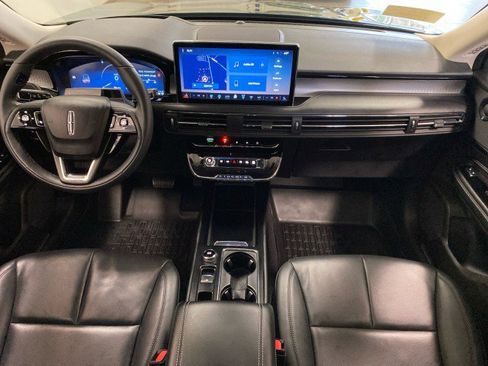 Certified 2023 Lincoln Corsair AWD w/ Equipment Group 102A image 10
