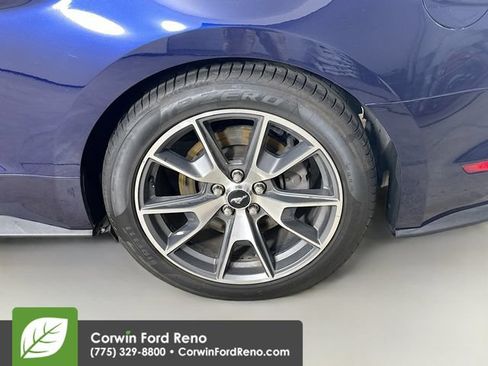Used 2015 Ford Mustang 50 Years RWD image 30