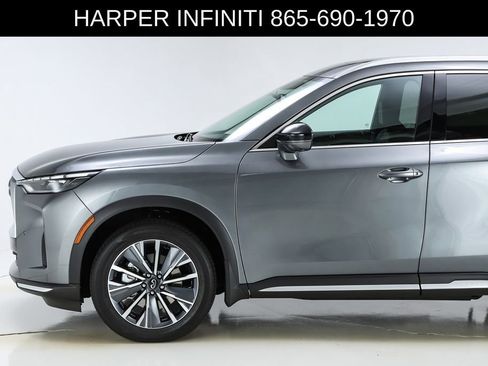 Certified 2026 INFINITI QX60 Luxe w/ Cargo Package AWD/4WD image 3