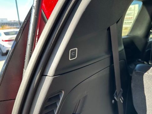 New 2026 Chrysler Pacifica Select image 11