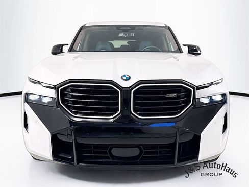 Used 2024 BMW XM AWD/4WD image 2