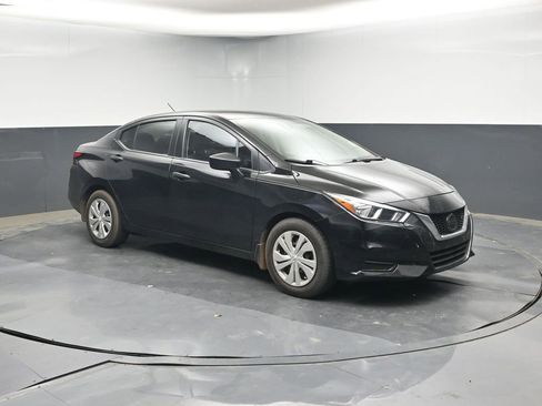 Used 2020 Nissan Versa S image 7
