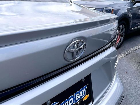 Used 2024 Toyota Corolla SE FWD image 9