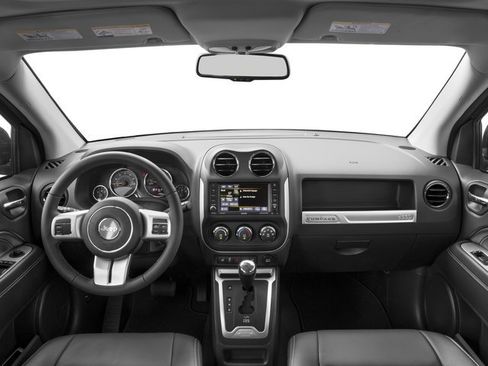 Used 2016 Jeep Compass High Altitude AWD/4WD image 11