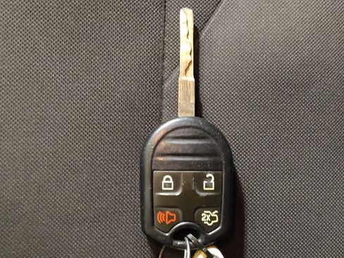 Used 2018 Ford Fiesta SE image 32