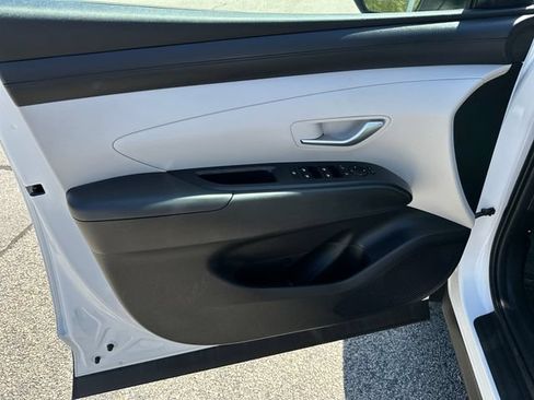 Used 2025 Hyundai Tucson SEL AWD/4WD image 10