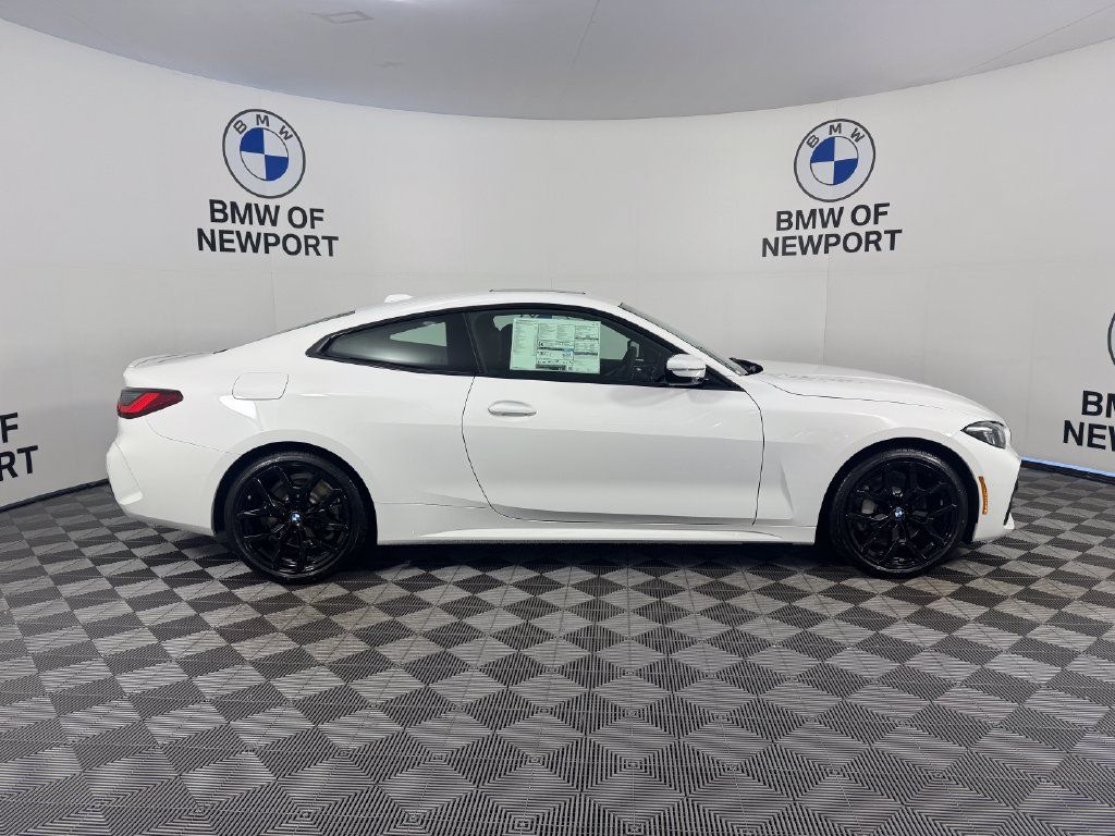 New 2027 BMW 430i Coupe w/ M Sport Package AWD/4WD image 5