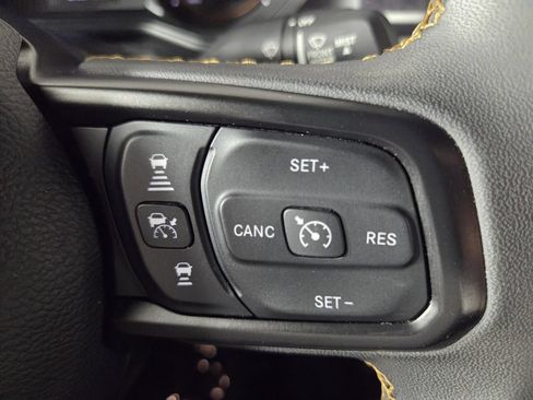 Used 2024 Jeep Wrangler Unlimited Sport AWD/4WD image 16