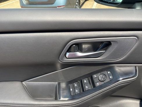 New 2026 Nissan Rogue SV image 11