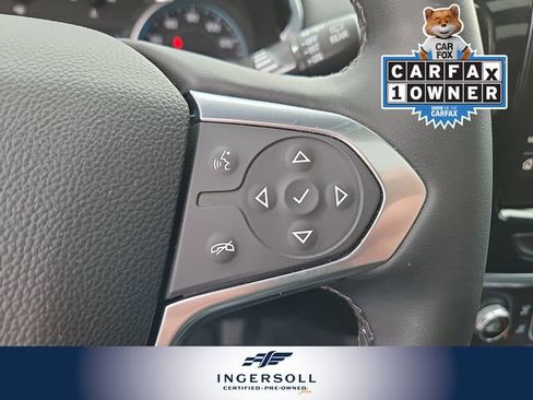 Used 2023 Chevrolet Traverse RS image 27