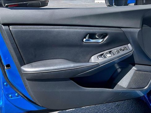 Used 2020 Nissan Sentra SV FWD image 19