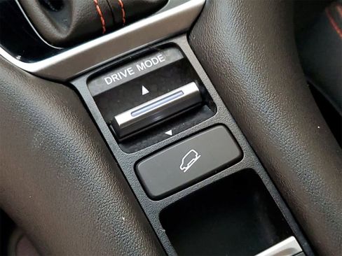 Certified 2024 Honda HR-V Sport image 30