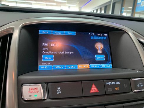 Used 2013 Buick Verano Premium FWD image 17
