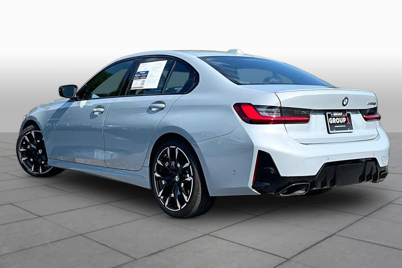 Used 2025 BMW M340i RWD image 11