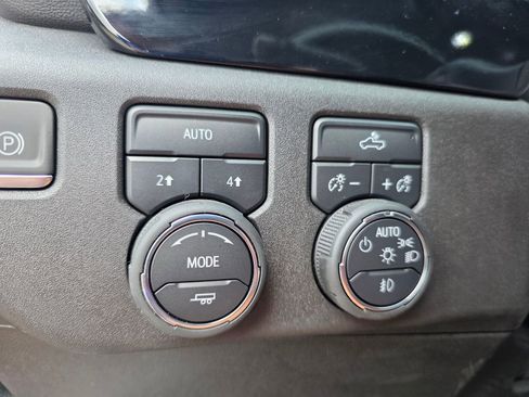 Certified 2025 Chevrolet Silverado 1500 RST w/ Convenience Package II image 17