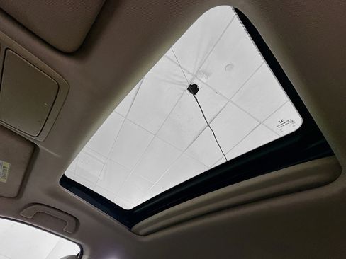 Used 2017 Honda Accord EX-L image 31