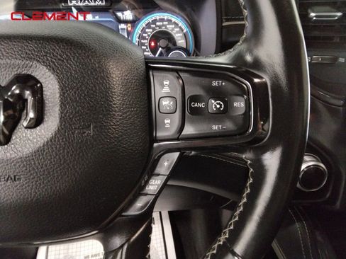 Used 2022 RAM 1500 Limited image 11