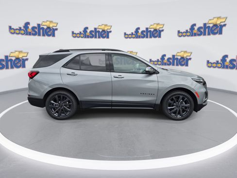 Certified 2024 Chevrolet Equinox RS w/ RS Leather Package AWD/4WD image 2